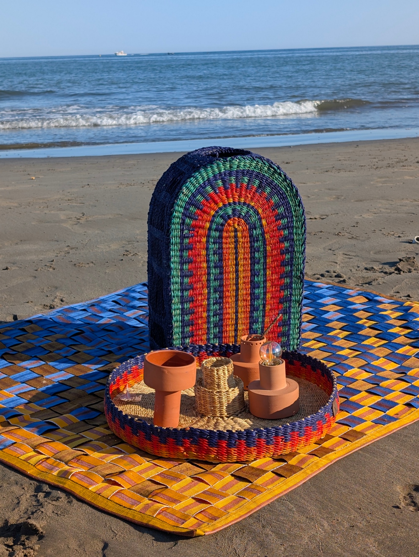 Amira table in a natural outdoor setting
