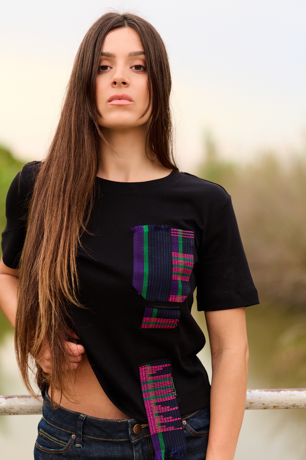 Asooke Urban Tee close-up of asooke detail